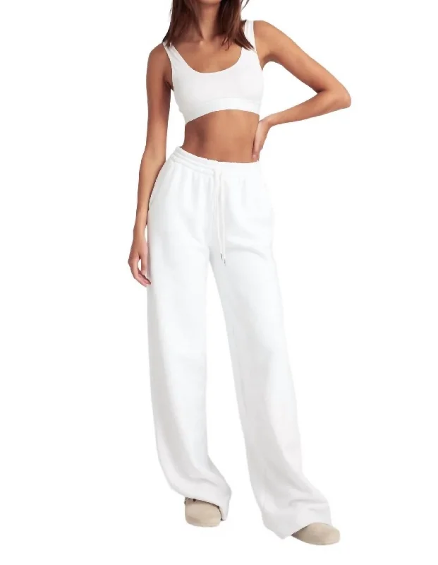 Baggy Athletic Sweatpants In White